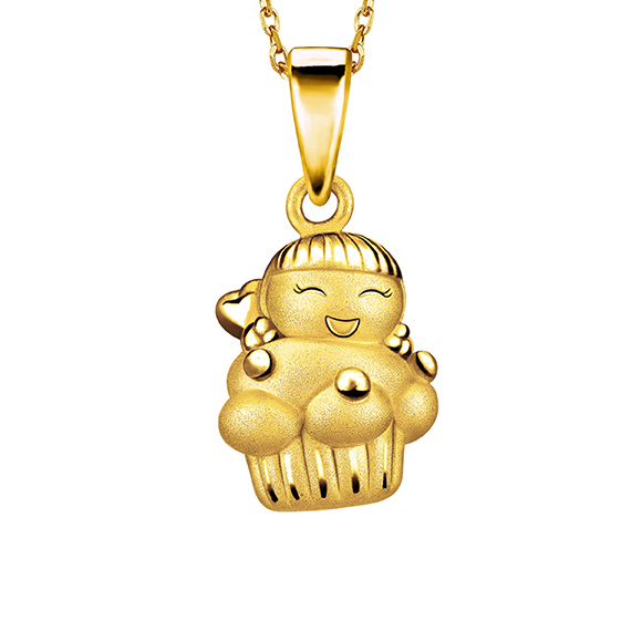 Hugging Family "Ting-ting Cupcake" Gold Pendant