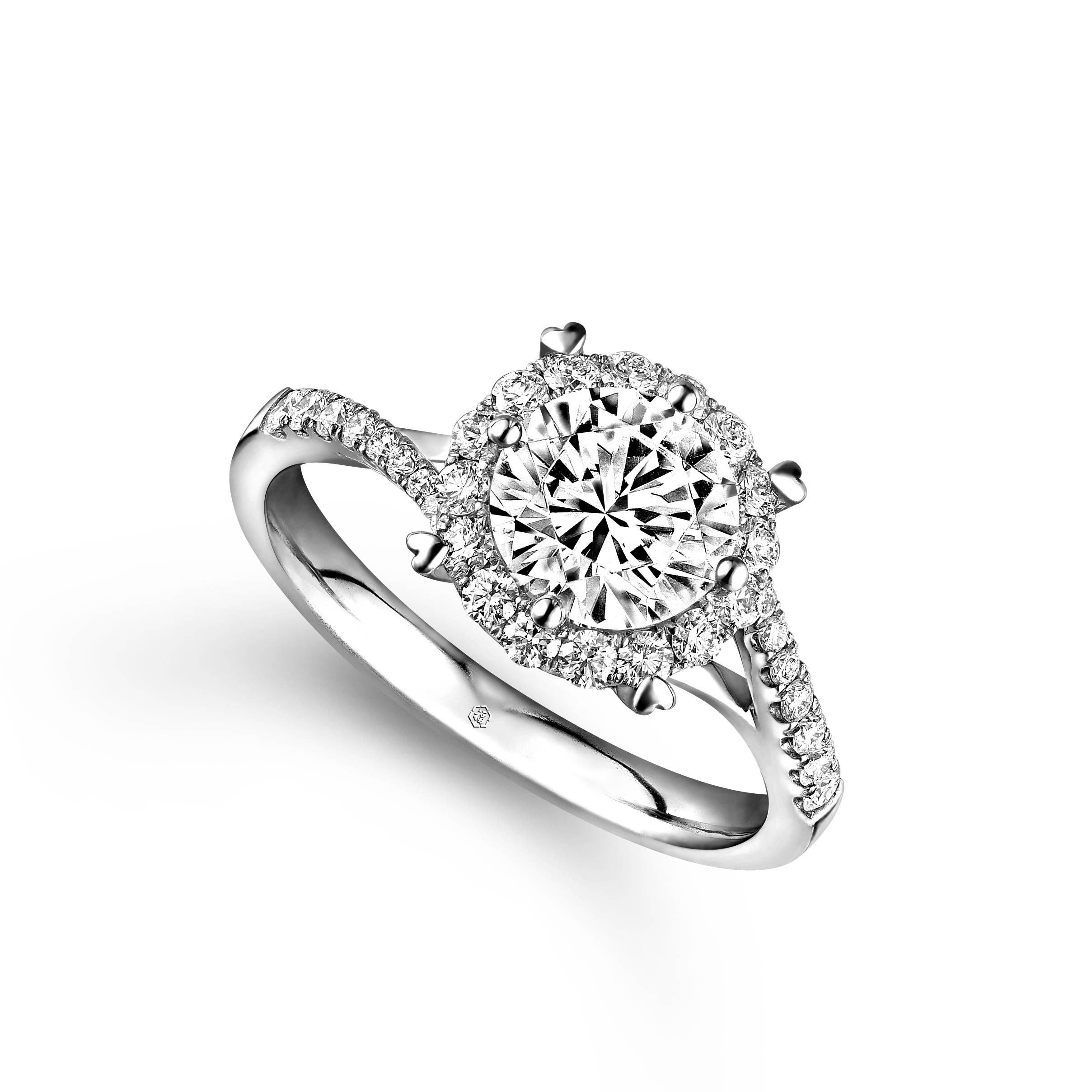 Love is Beauty Collection 18K White Gold Diamond Ring