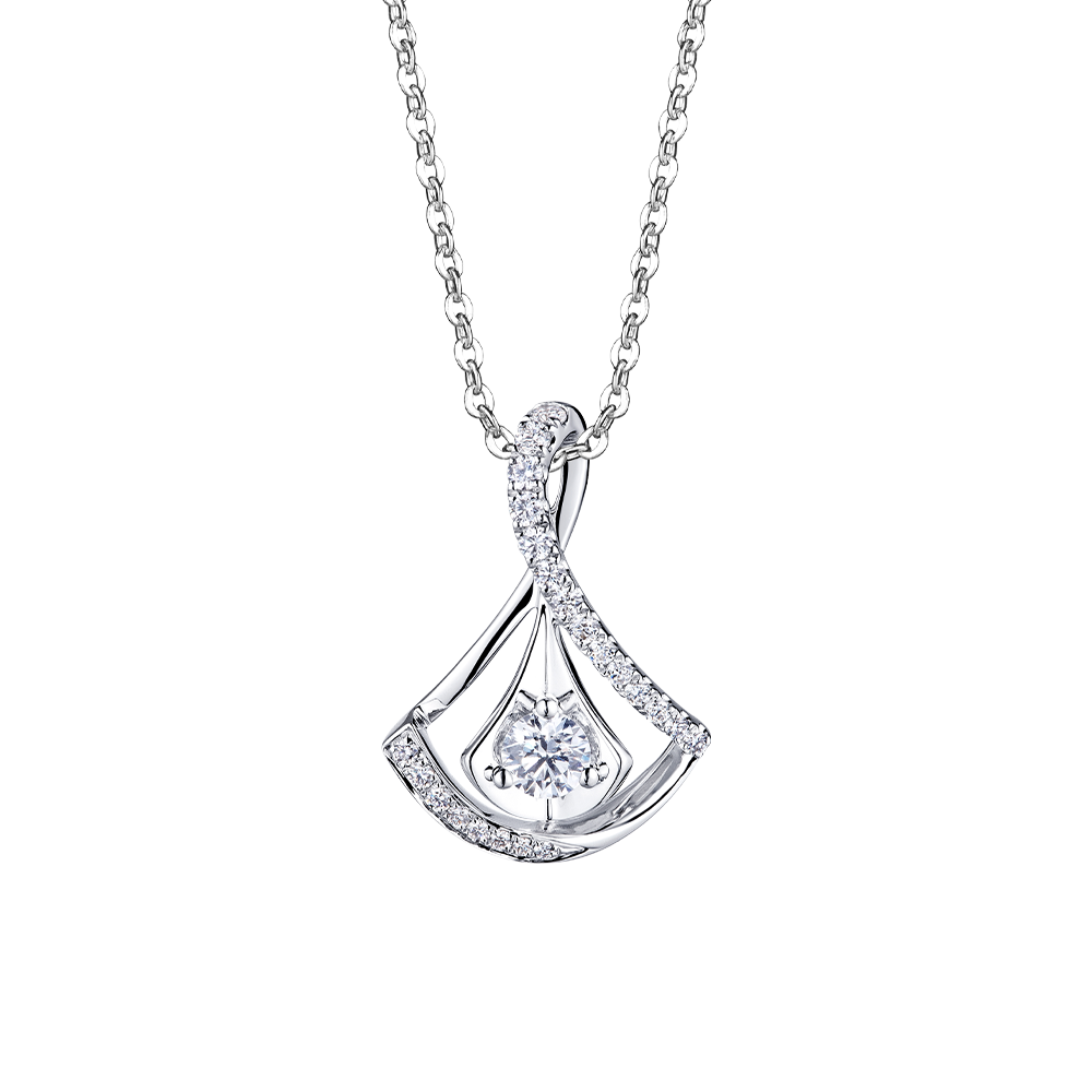 Miss V 18K Gold Diamond Pendant